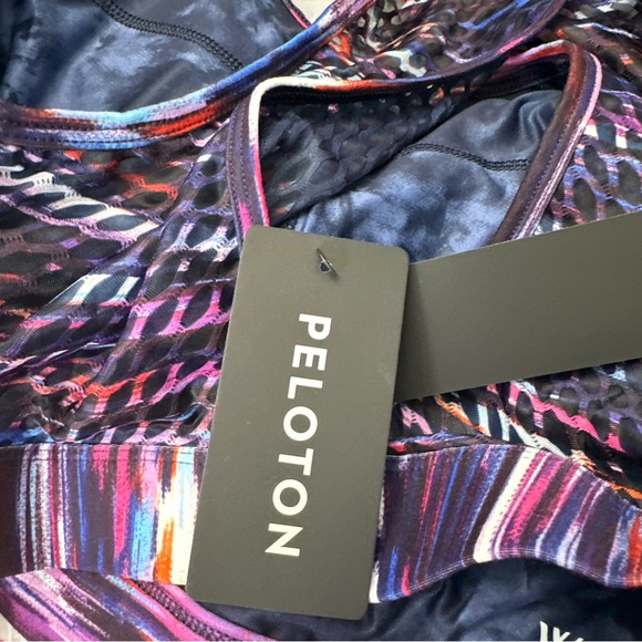Peloton Melody High Neck Bra - Picture 4 of 9